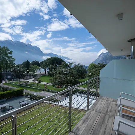Otel Bellariva Riva del Garda