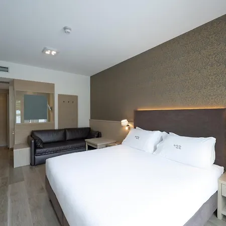 Otel Bellariva Riva del Garda